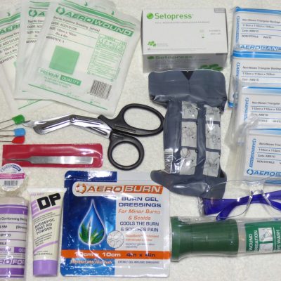 25 Essentials First Aid Pack